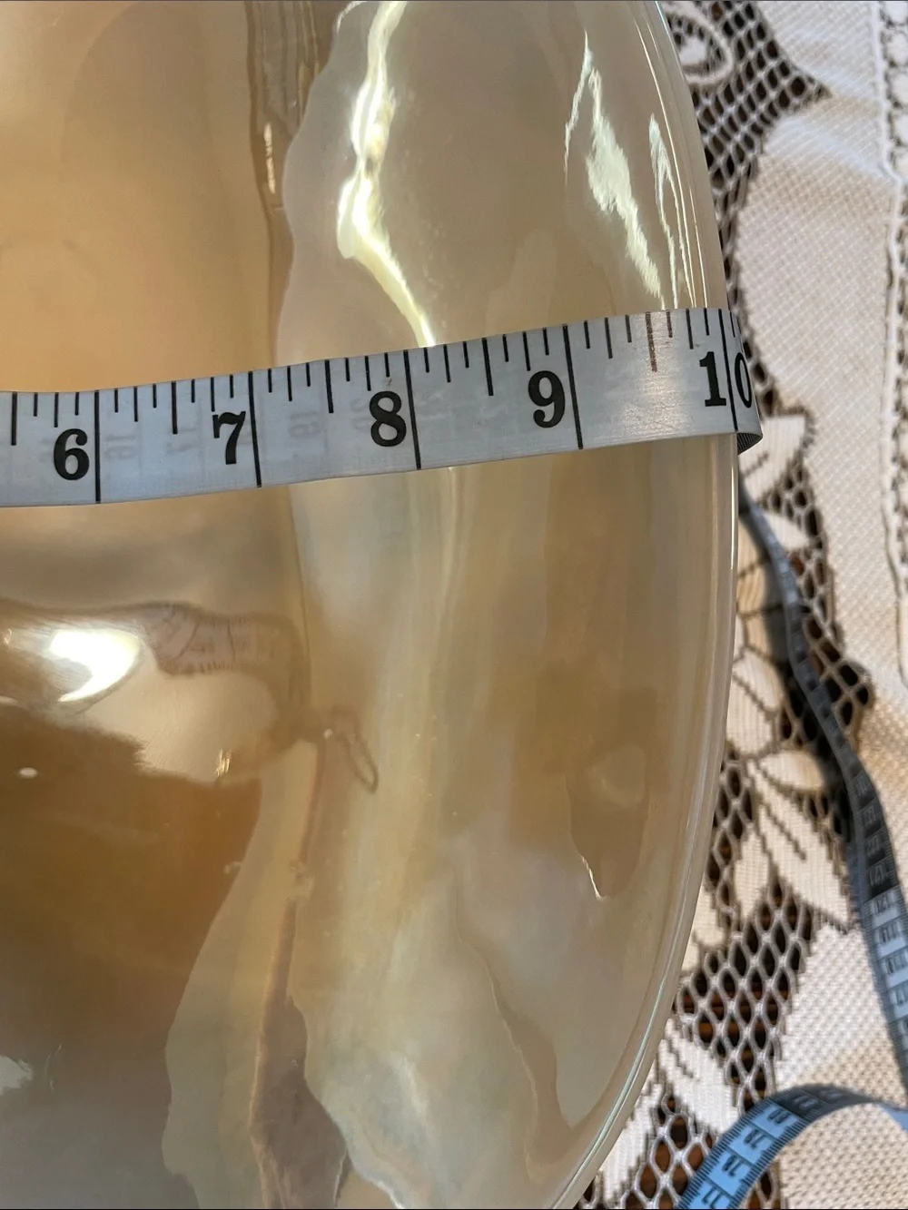 White Opal Iridescent Glossy Decorative Curved Glass Fruit Bowl Pearl Beige